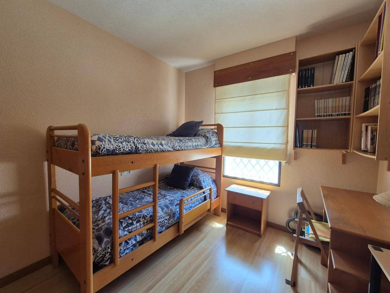 5 soveværelse Villa til salg i Alicante by med garage - € 850.000 (Ref: 9794993)