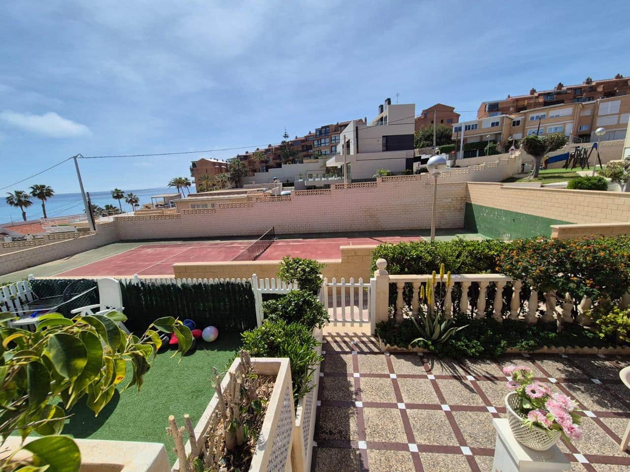 5 soveværelse Villa til salg i Alicante by med garage - € 850.000 (Ref: 9794993)