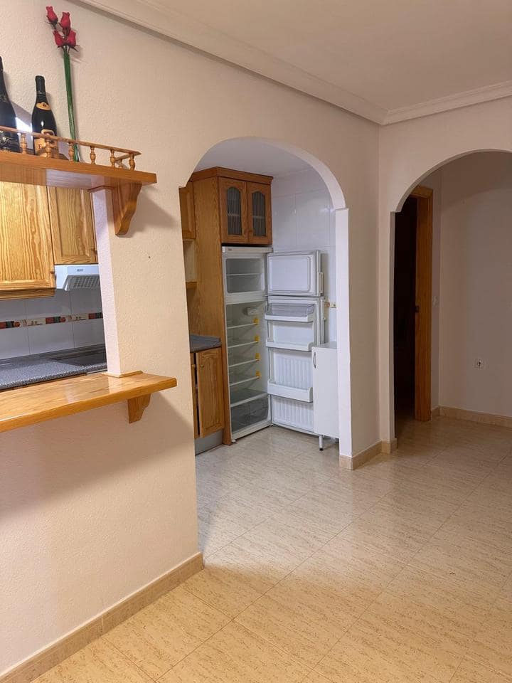 2 bedroom Villa for sale in Rojales with pool garage - € 174,900 (Ref: 9814692)