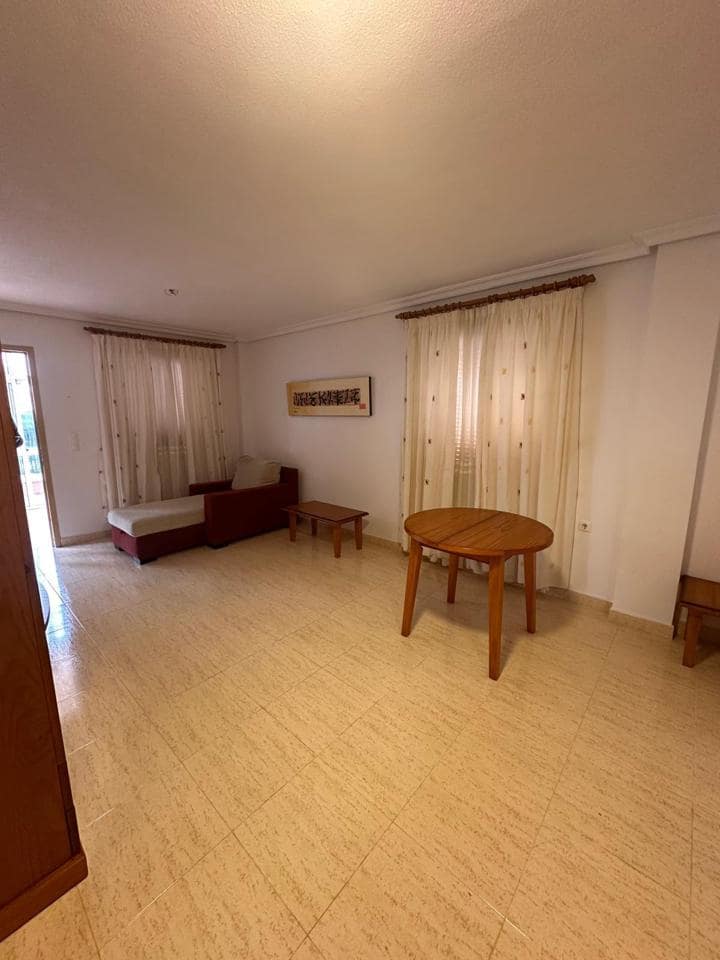 2 bedroom Villa for sale in Rojales with pool garage - € 174,900 (Ref: 9814692)