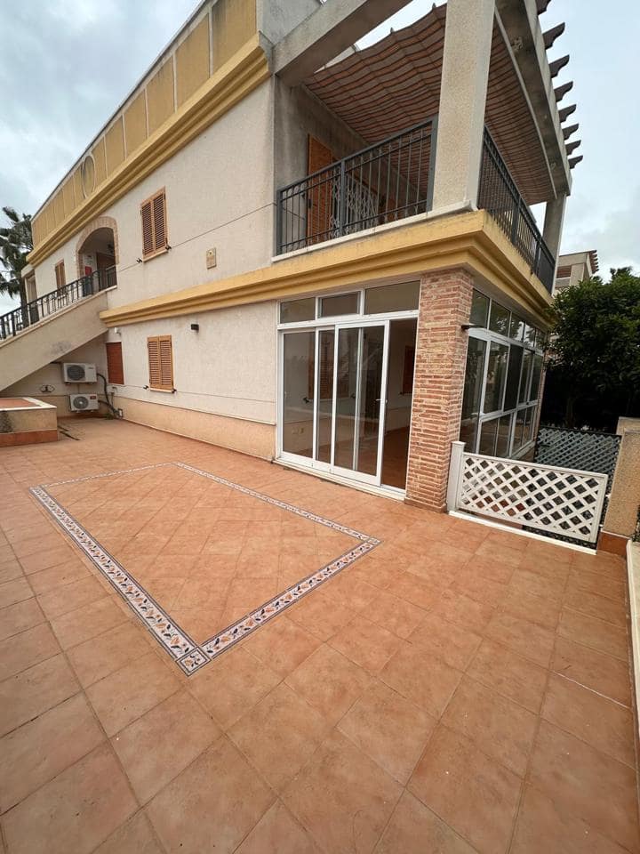 2 bedroom Villa for sale in Rojales with pool garage - € 174,900 (Ref: 9814692)