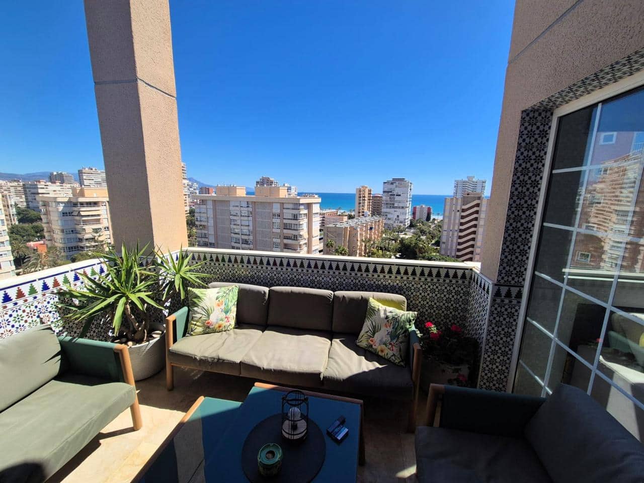 3 camera da letto Appartamento in vendita in Alicante citta con garage - 649.000 € (Rif: 9814693)
