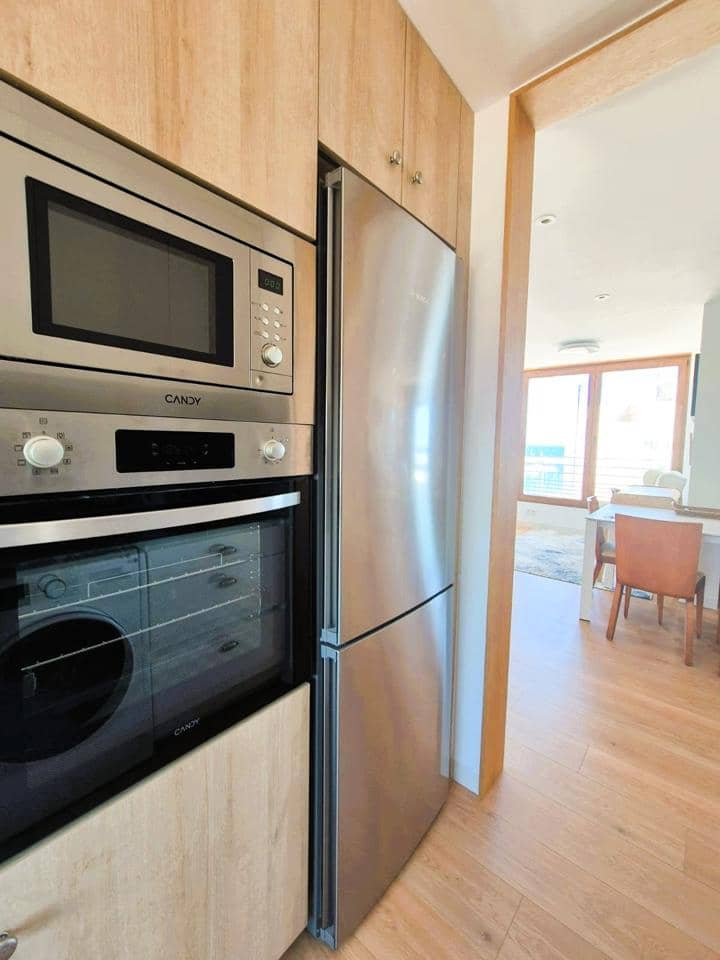 2 slaapkamer Flat te huur in Alicante stad - € 1.950 (Ref: 9824256)
