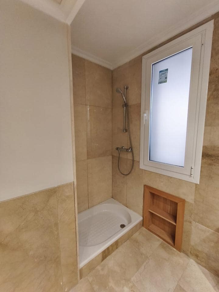 3 camera da letto Appartamento da affittare in Alicante citta - 1.800 € (Rif: 9832730)