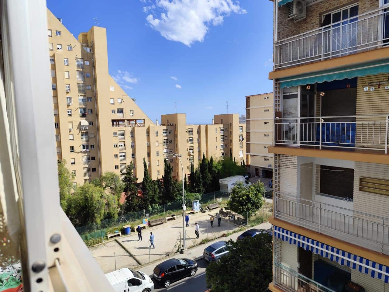 3 bedroom Flat for sale in Alicante / Alacant city - € 170,000 (Ref: 9850340)