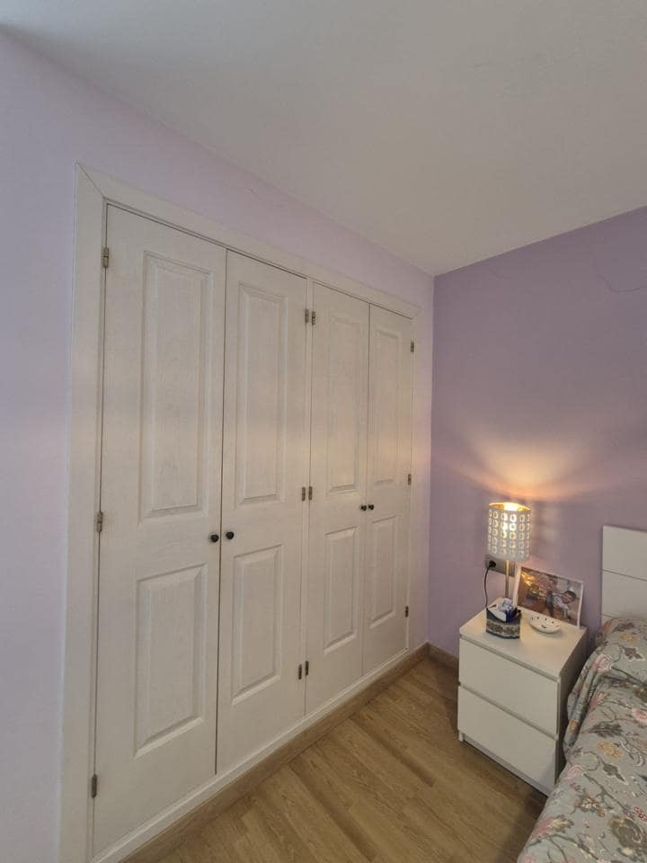 3 soveværelse Lejlighed til salg i Alicante by med garage - € 415.000 (Ref: 9854567)