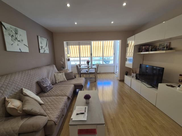 3 soveværelse Lejlighed til salg i Albufereta, Alicante by med garage - € 415.000 (Ref: 9854567)