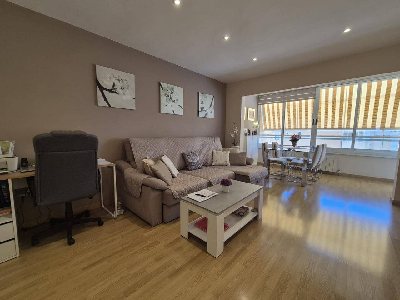 3 soveværelse Lejlighed til salg i Alicante by med garage - € 415.000 (Ref: 9854567)