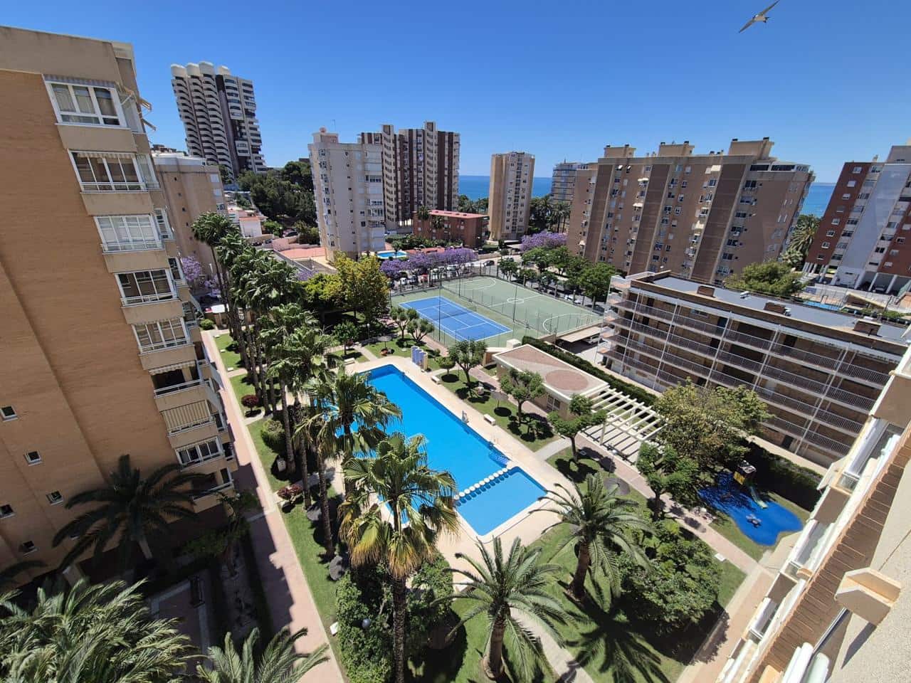 3 soveværelse Lejlighed til salg i Alicante by med garage - € 415.000 (Ref: 9854567)