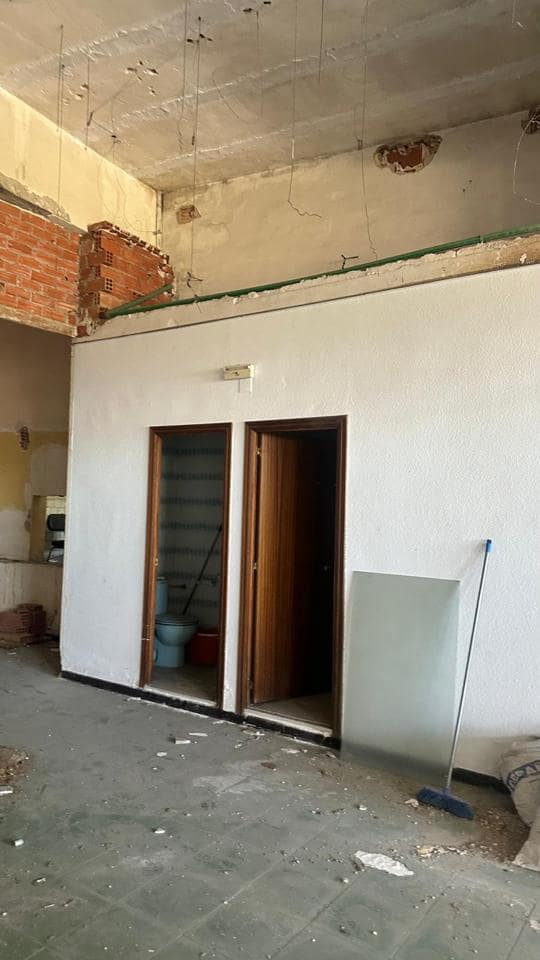 1 quarto Empresa para venda em Alicante cidade - 150 000 € (Ref: 9860576)
