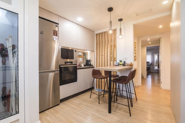 2 makuuhuone Asunto myytävänä paikassa Paus - Poligono San Blas, Alicante kaupunki mukana 
autotalli - 308 900 € (Ref: 9860577)