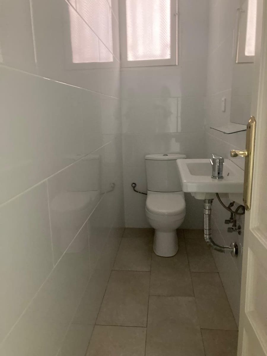 3 soveværelse Lejlighed til salg i Alicante by - € 520.000 (Ref: 9865926)
