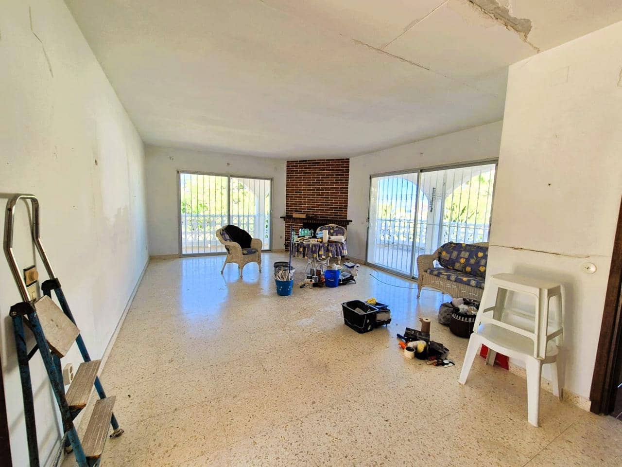 3 Zimmer Villa zu verkaufen in La Nucia mit Garage - 480.000 € (Ref: 9866341)