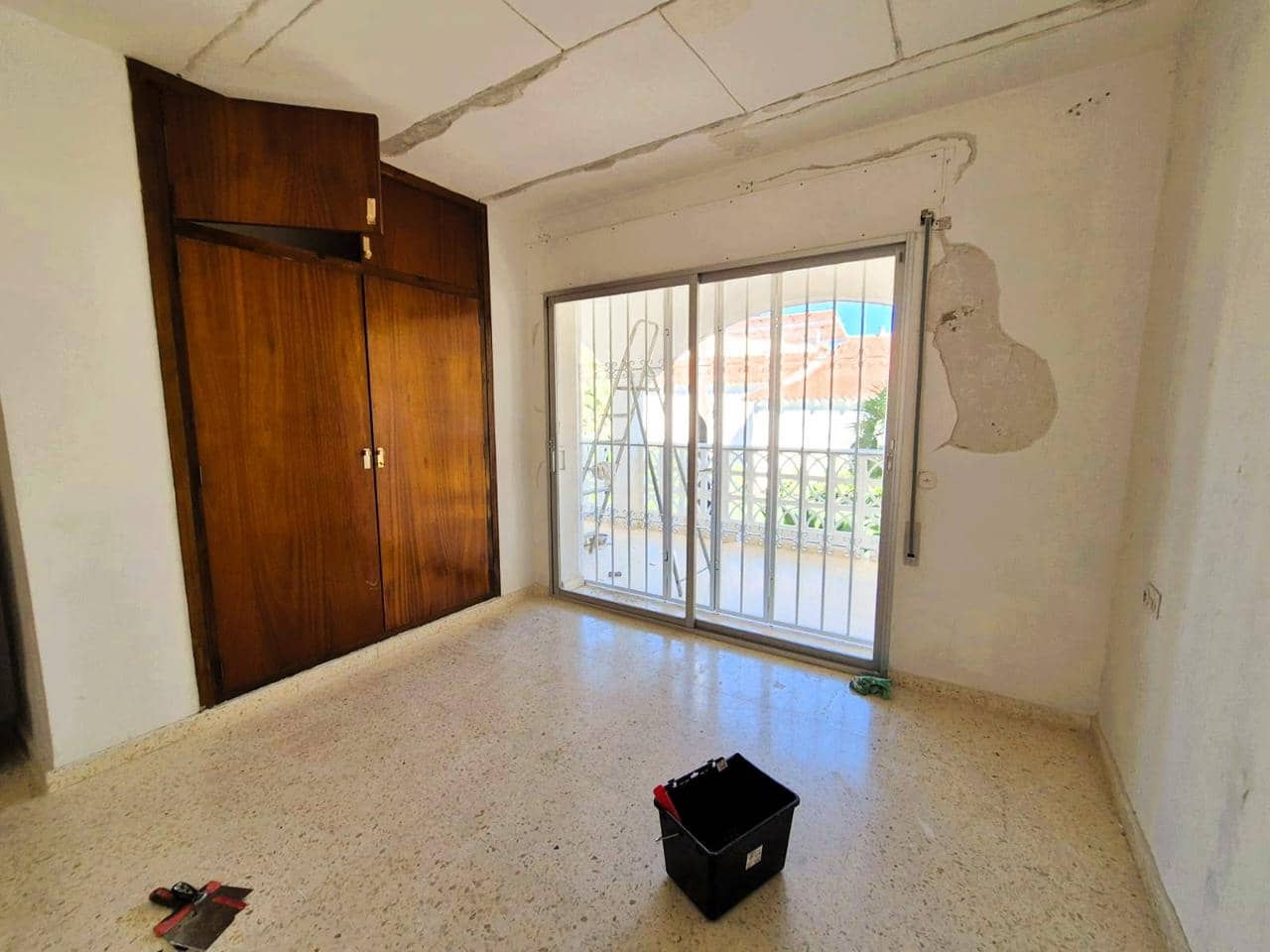 3 Zimmer Villa zu verkaufen in La Nucia mit Garage - 480.000 € (Ref: 9866341)