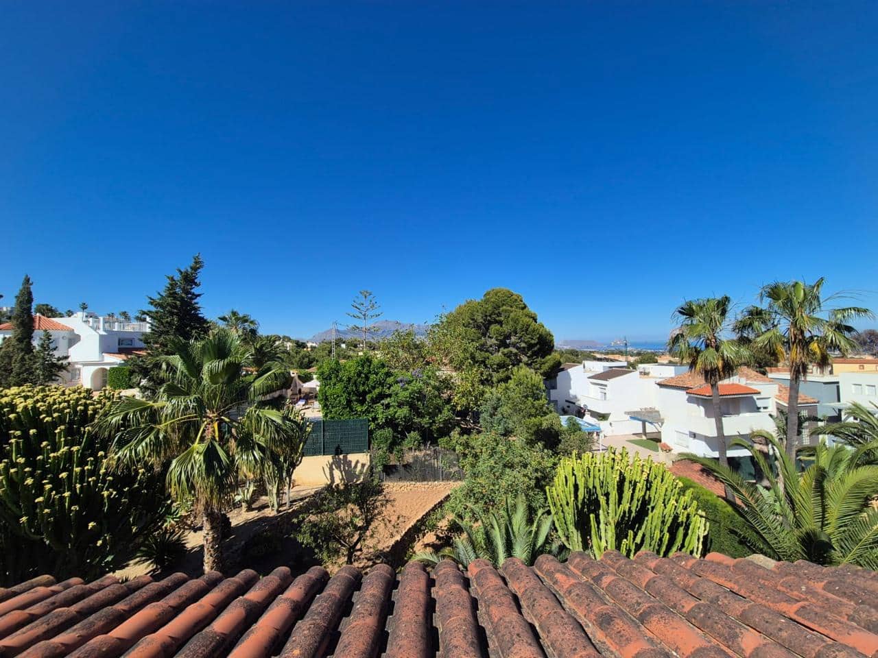 3 Zimmer Villa zu verkaufen in La Nucia mit Garage - 480.000 € (Ref: 9866341)
