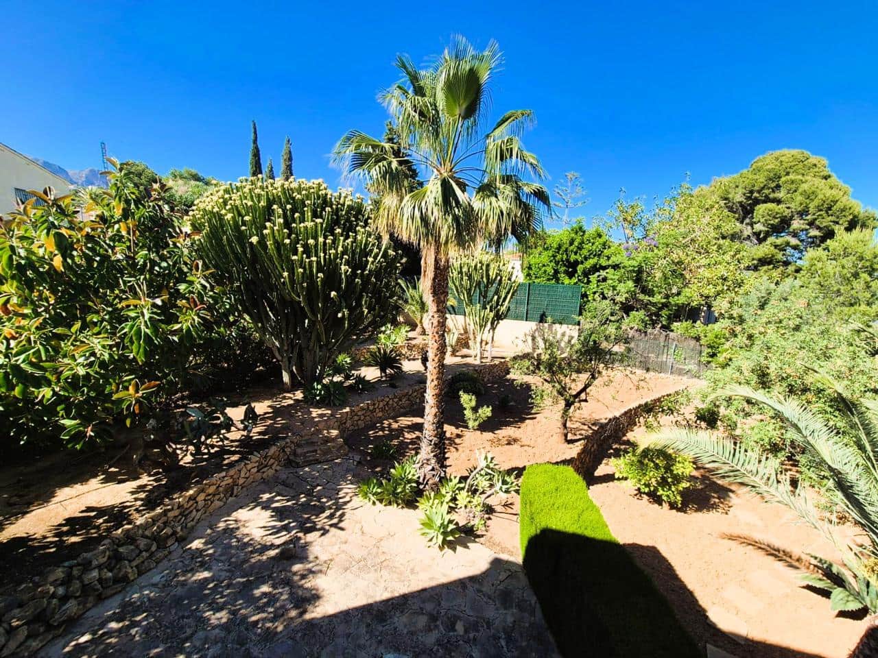 3 Zimmer Villa zu verkaufen in La Nucia mit Garage - 480.000 € (Ref: 9866341)