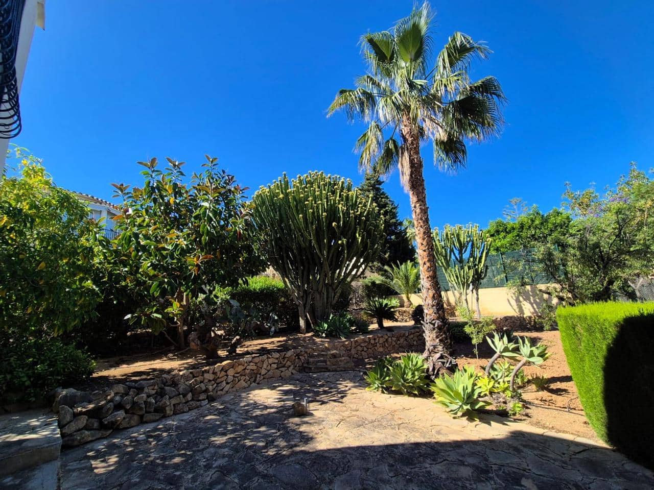 3 Zimmer Villa zu verkaufen in La Nucia mit Garage - 480.000 € (Ref: 9866341)