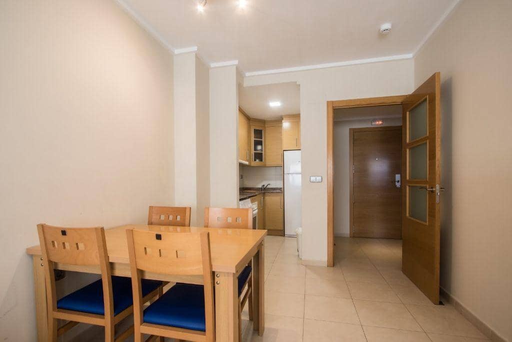 1 makuuhuone Asunto myytävänä paikassa Alicante kaupunki mukana 
autotalli - 164 500 € (Ref: 9868072)