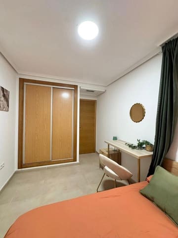 5 soverom Leilighet til salgs i Puerto Deportivo, Torrevieja - € 175 000 (Ref: 9872686)