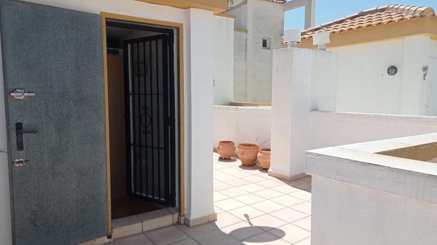 3 bedroom Villa for sale in Arenales del Sol with pool garage - € 269,900 (Ref: 9880297)