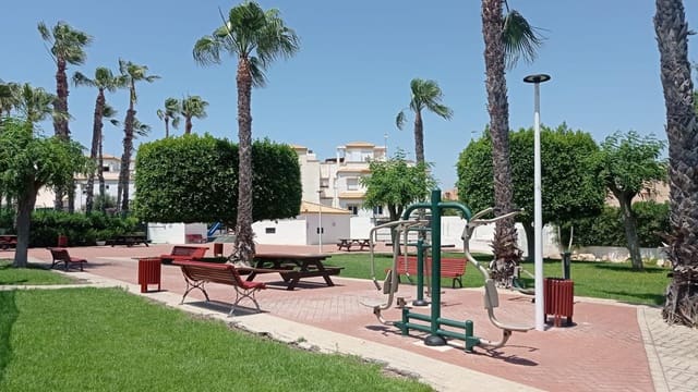 3 bedroom Villa for sale in Arenales del Sol, Elche / Elx with pool garage - € 269,900 (Ref: 9880297)