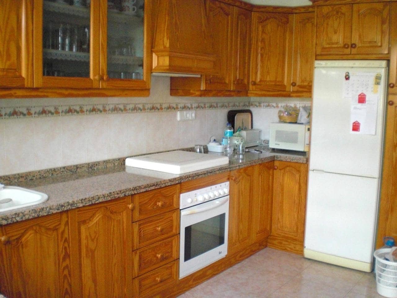 3 makuuhuone Bungalow vuokrattavana paikassa Cabo de las Huertas mukana uima-altaan 
autotalli - 1 300 € (Ref: 9911526)