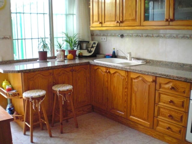 3 makuuhuone Bungalow vuokrattavana paikassa Cabo de las Huertas, Alicante kaupunki mukana uima-altaan 
autotalli - 1 300 € (Ref: 9911526)