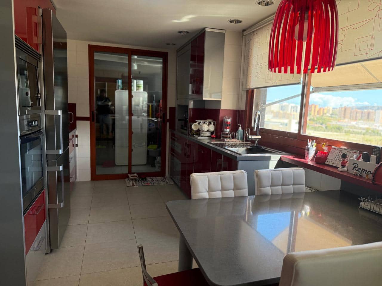 4 makuuhuone Asunto myytävänä paikassa Alicante kaupunki - 530 000 € (Ref: 9911681)