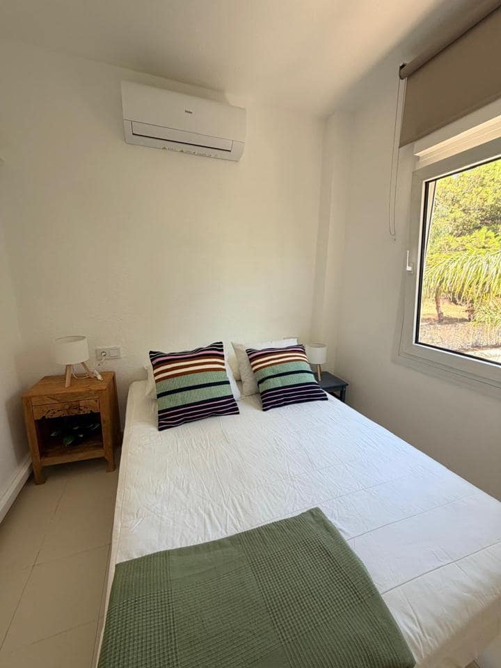 4 camera da letto Villa da affittare in Alicante citta con garage - 3.600 € (Rif: 9944960)