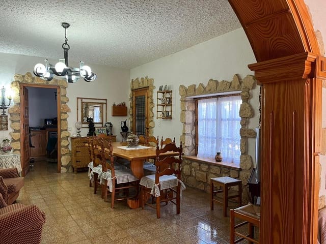 3 soveværelse Villa til salg i Salinas med swimmingpool - € 228.000 (Ref: 9948651)
