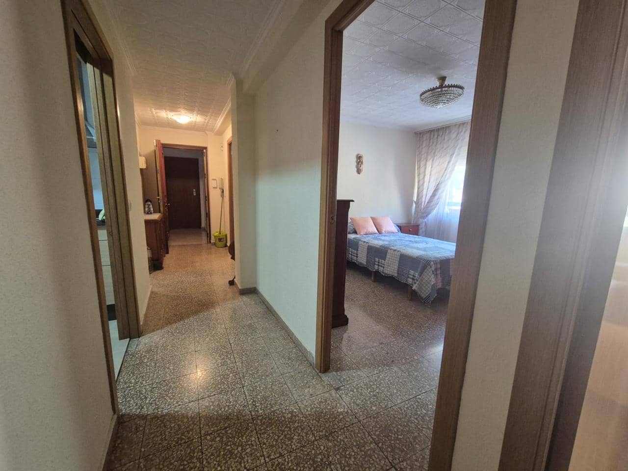 4 chambre Appartement à vendre à Alicante ville - 195 000 € (Ref: 9953207)