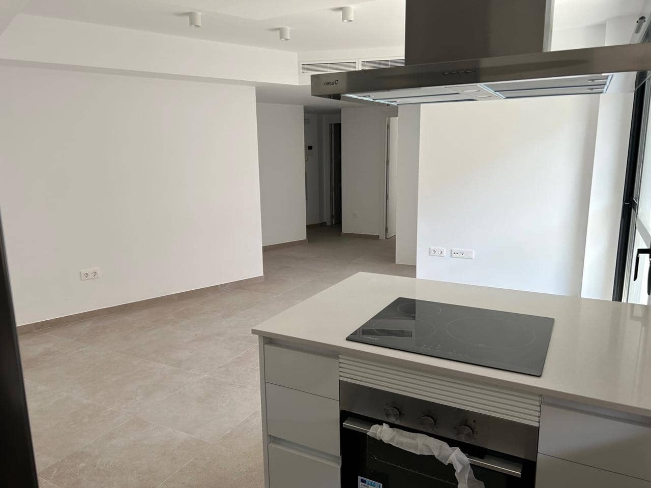 2 sovrum Lägenhet till salu i Alicante stad med garage - 330 000 € (Ref: 9981676)