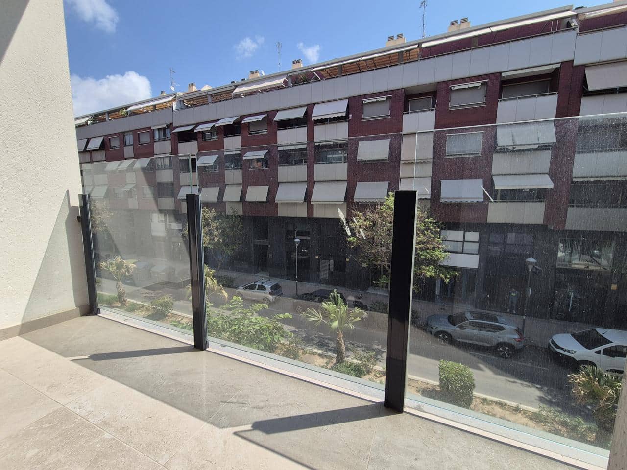 2 sovrum Lägenhet till salu i Alicante stad med garage - 330 000 € (Ref: 9981676)