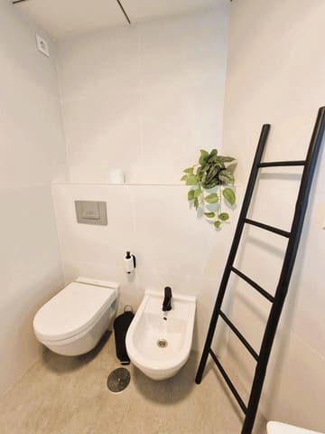2 soverom Leilighet til salgs i Barrio del Centro, Alicante by - € 335 000 (Ref: 9981726)