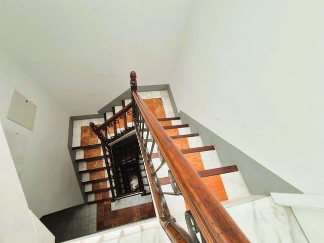 2 soverom Leilighet til salgs i Barrio del Centro, Alicante by - € 335 000 (Ref: 9981726)
