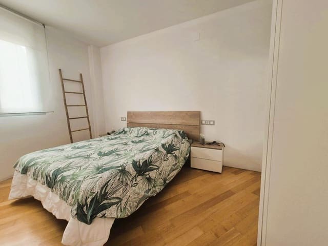 2 soverom Leilighet til salgs i Barrio del Centro, Alicante by - € 335 000 (Ref: 9981726)