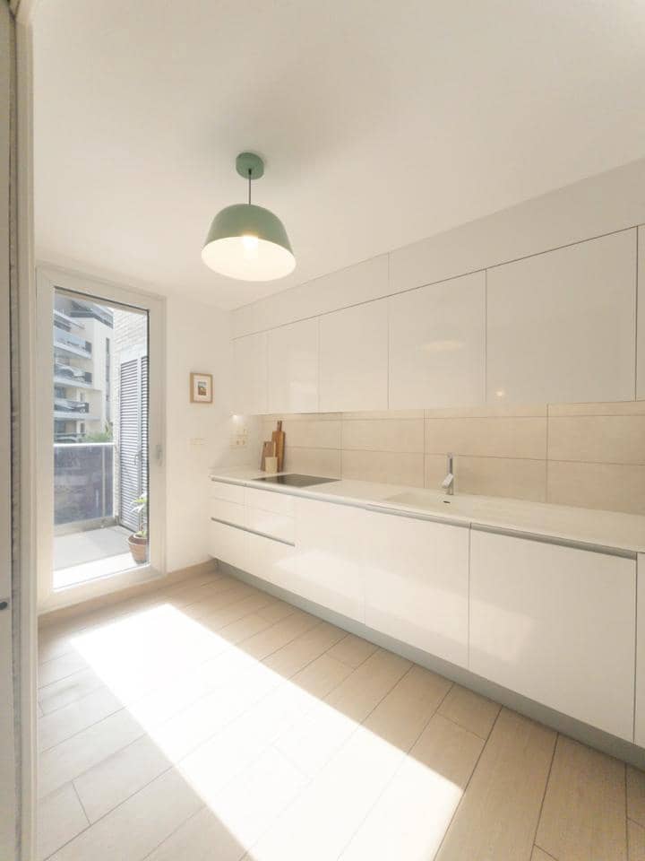Piso de 4 habitaciones en Alicante / Alacant ciudad en venta con piscina garaje - 750.000 € (Ref: 9999143)