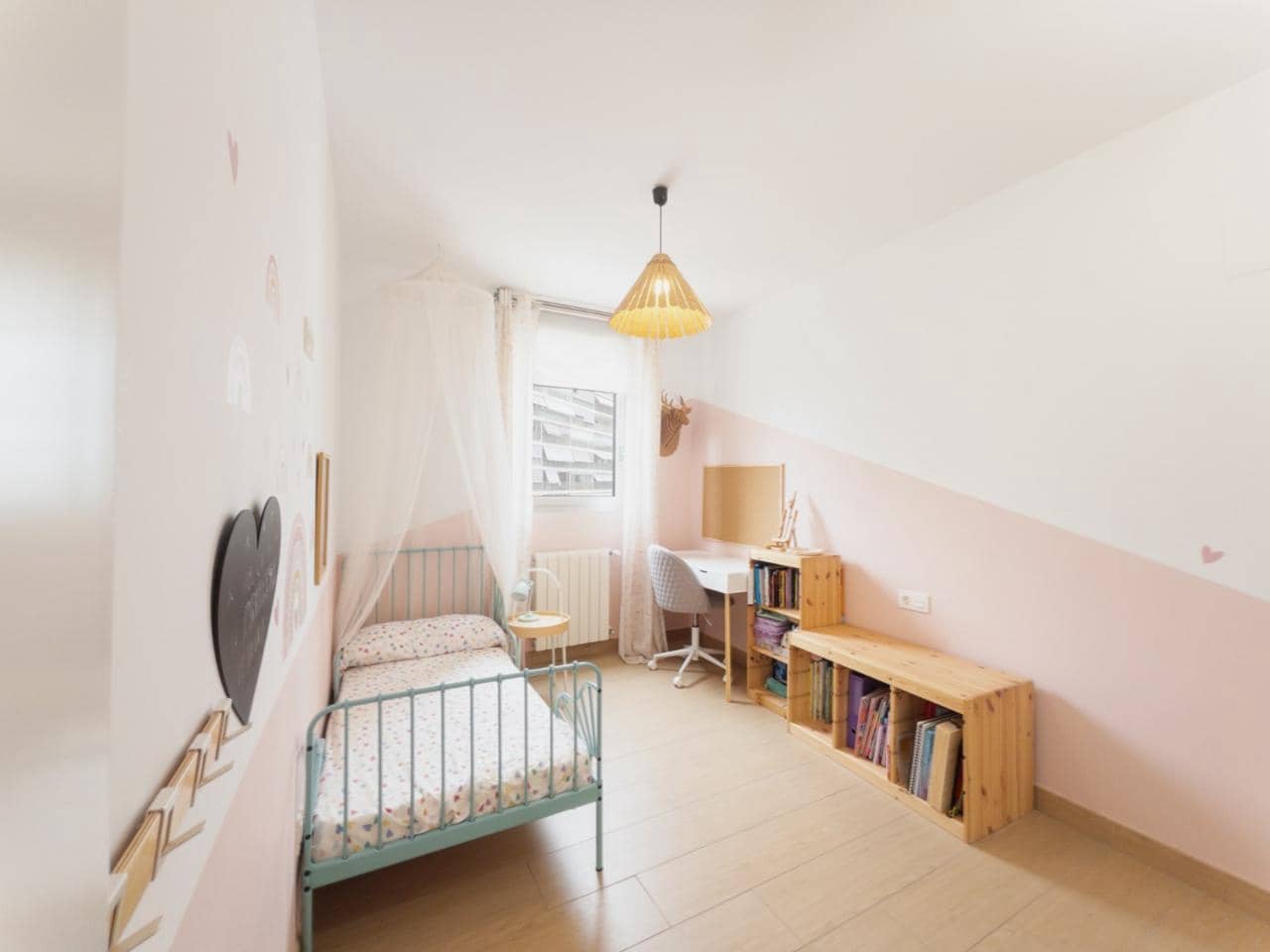 Piso de 4 habitaciones en Alicante / Alacant ciudad en venta con piscina garaje - 750.000 € (Ref: 9999143)