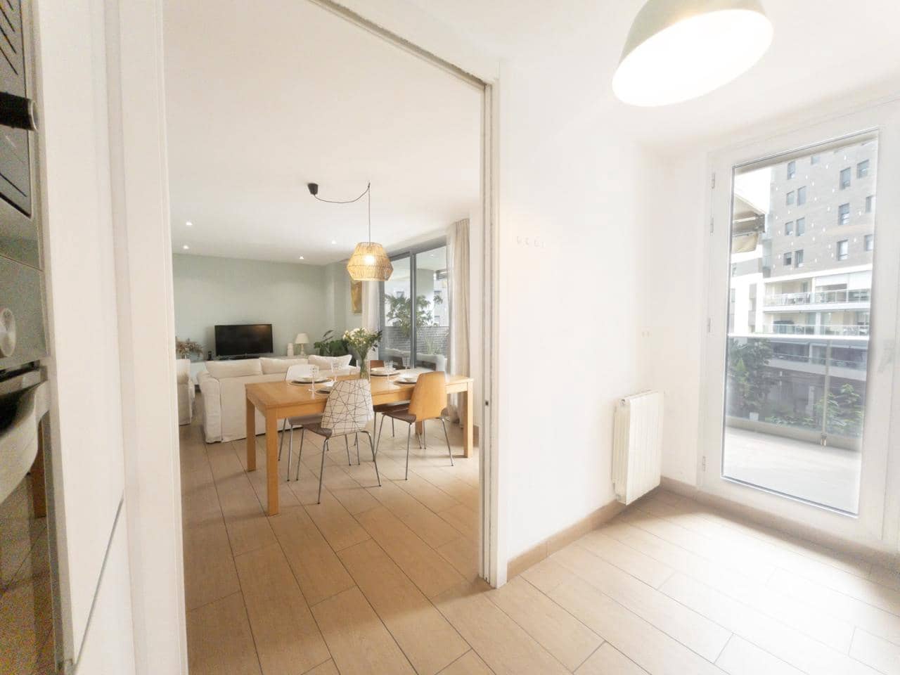 Piso de 4 habitaciones en Alicante / Alacant ciudad en venta con piscina garaje - 750.000 € (Ref: 9999143)