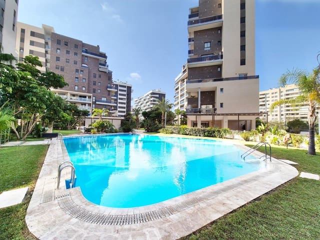 Piso de 4 habitaciones en PAU, Alicante / Alacant ciudad en venta con piscina garaje - 750.000 € (Ref: 9999143)