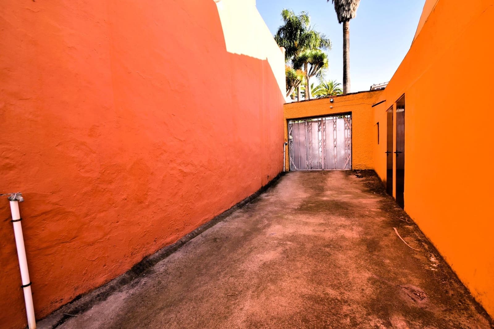 6 slaapkamer Villa te koop in Tacoronte met garage - € 365.000 (Ref: 8686263)