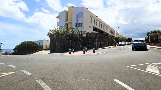 Garasje til salgs i Radazul, El Rosario - € 160 000 (Ref: 8907551)