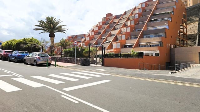 Garasje til salgs i Radazul, El Rosario - € 160 000 (Ref: 8907551)