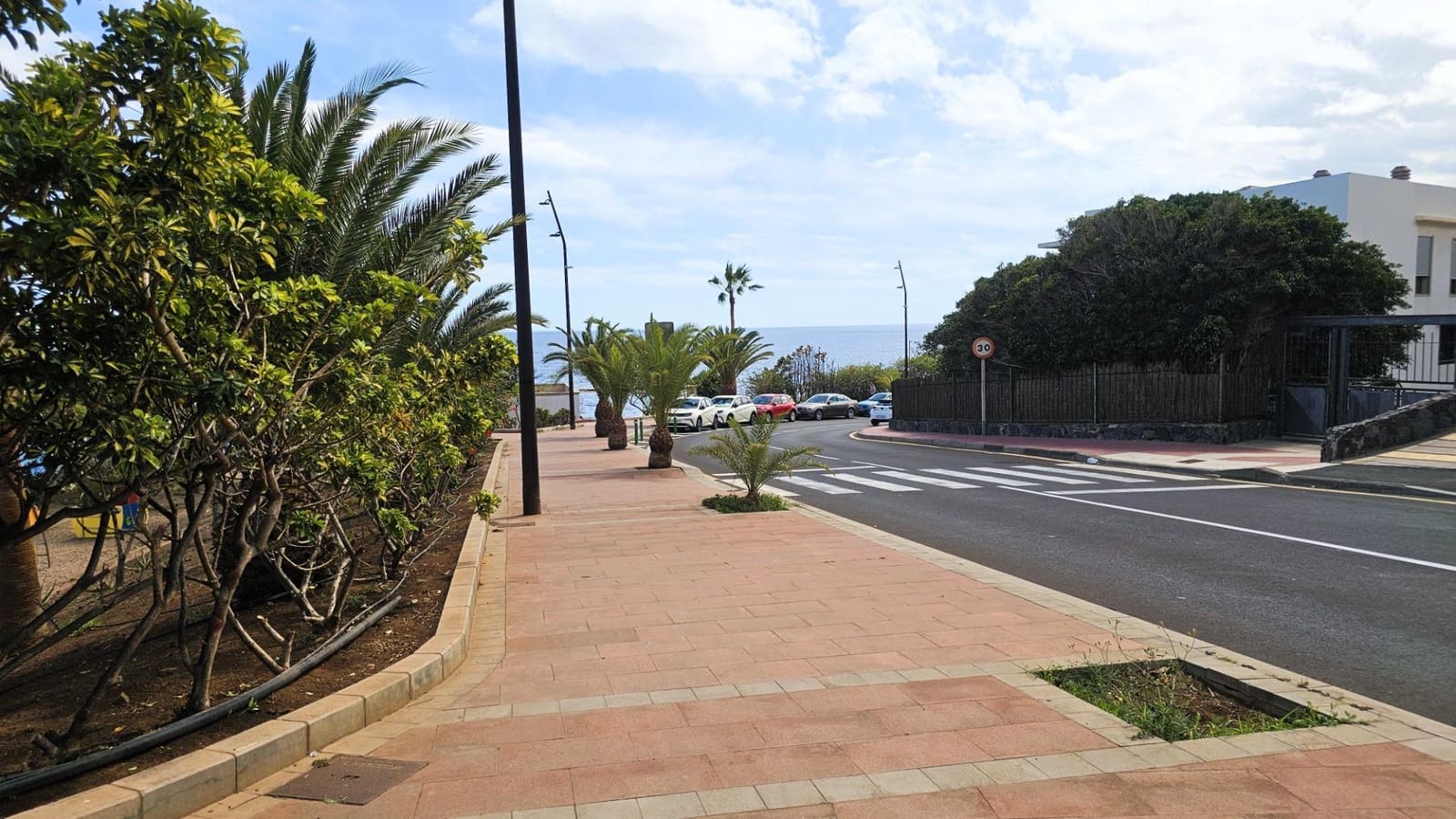 Garage in vendita in Radazul - 160.000 € (Rif: 8907551)