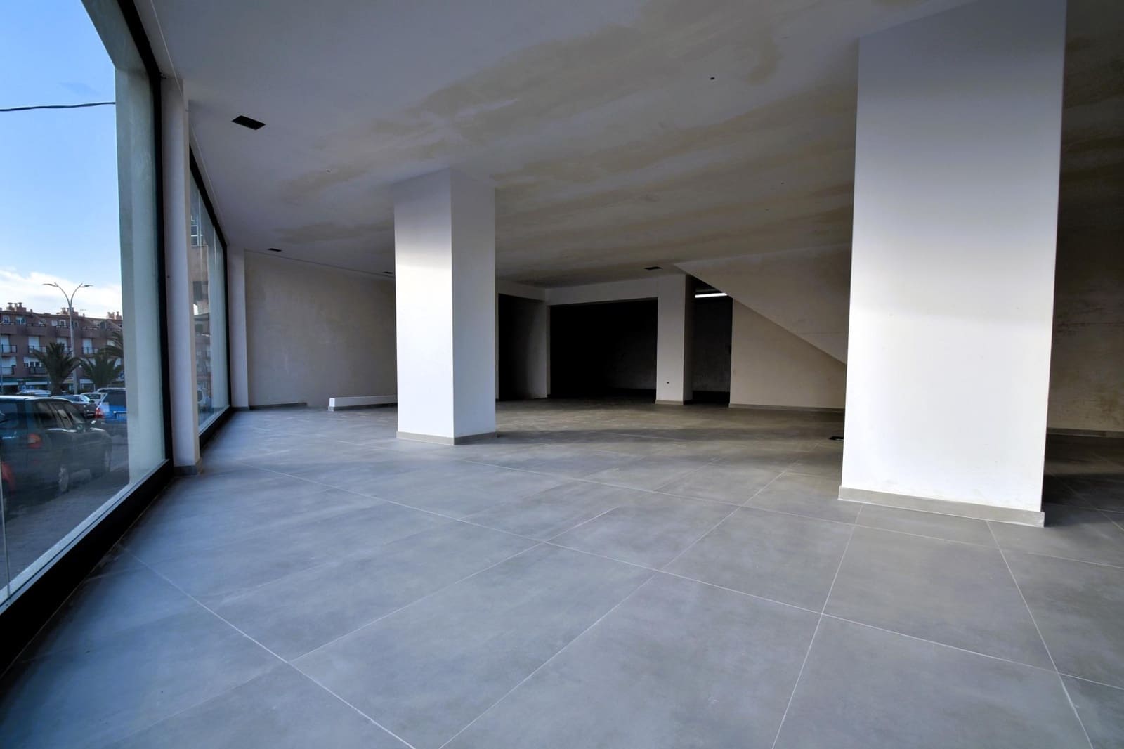 Commercial for rent in San Cristobal de La Laguna - € 2,841 (Ref: 9310829)