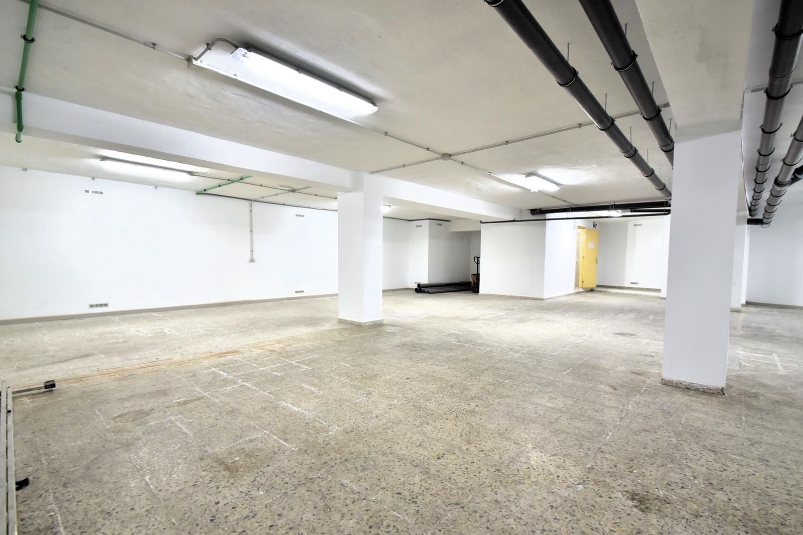 Commercial for rent in San Cristobal de La Laguna - € 2,841 (Ref: 9310829)