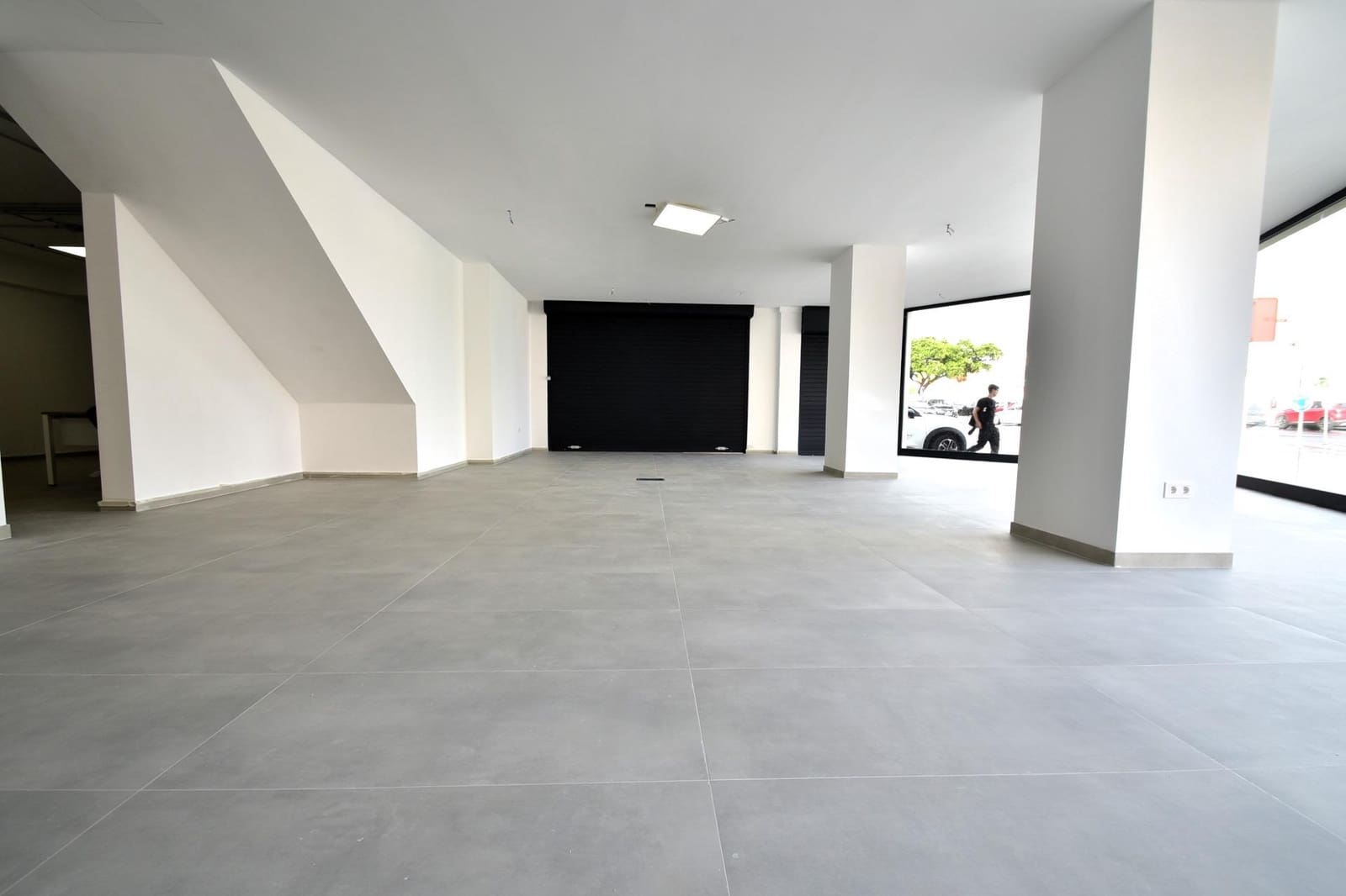 Commercial for rent in San Cristobal de La Laguna - € 2,841 (Ref: 9310829)