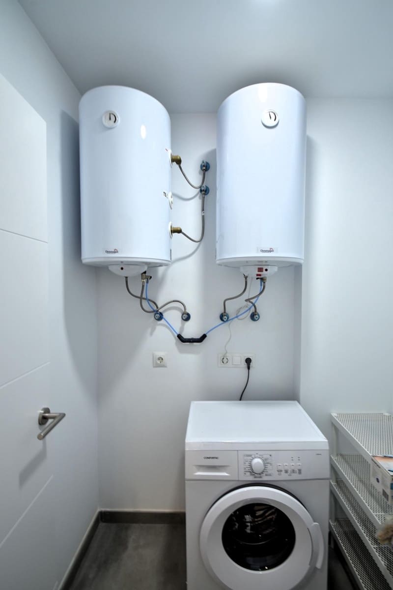 2 bedroom Flat for rent in San Cristobal de La Laguna - € 1,250 (Ref: 9310830)