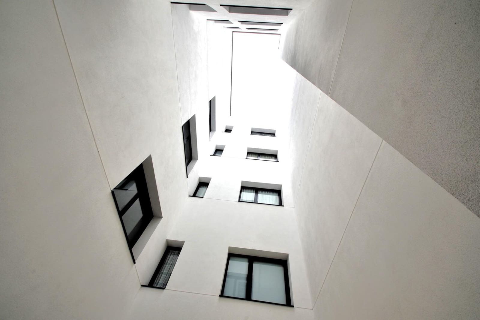 2 bedroom Flat for rent in San Cristobal de La Laguna - € 1,250 (Ref: 9310830)