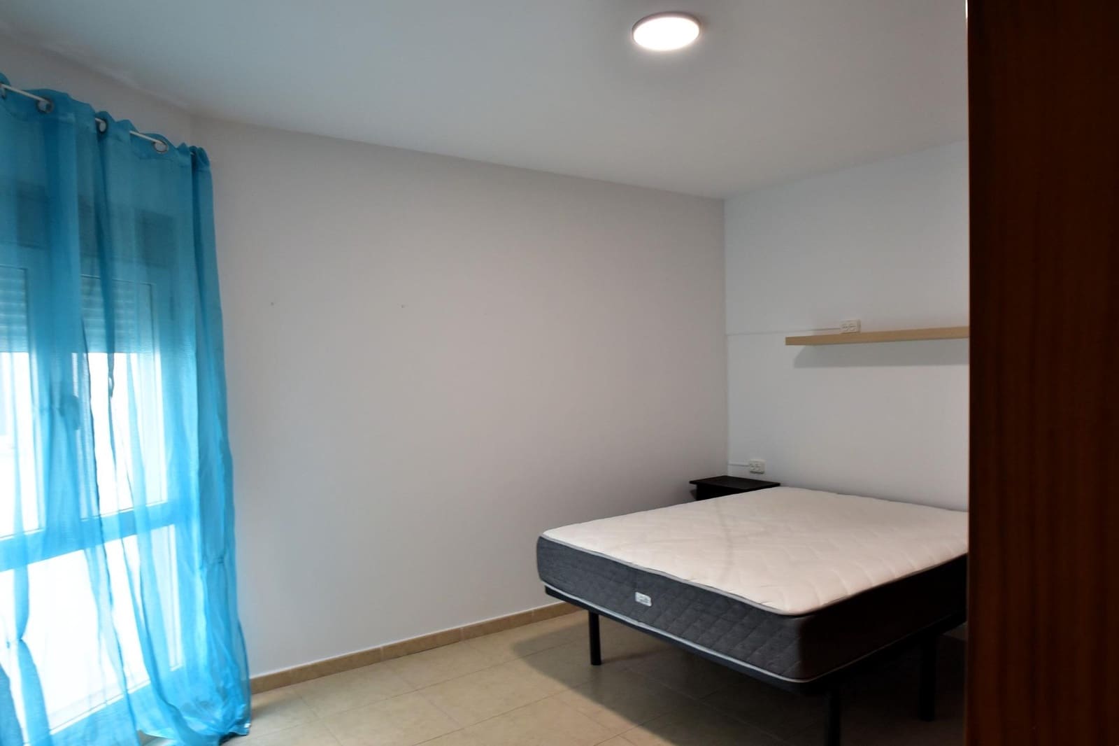 2 slaapkamer Flat te huur in Santa Cruz de Tenerife met garage - € 850 (Ref: 9474152)